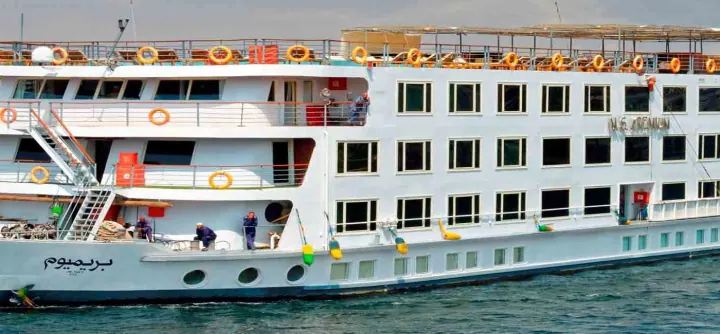Nile Premium: crucero por el Nilo