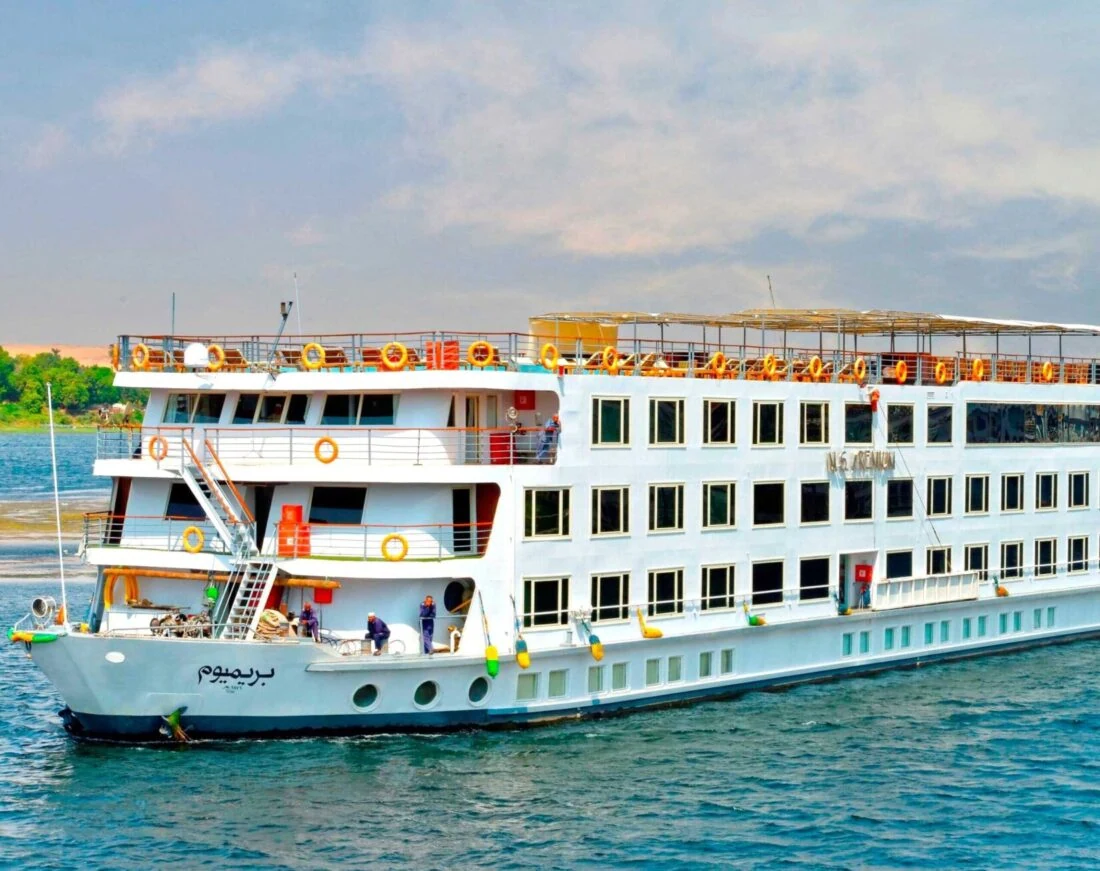 Nile Premium: crucero por el Nilo
