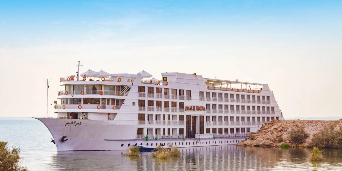 Steigenberger Omar El Khayam Lake: crucero por el lago Nasser