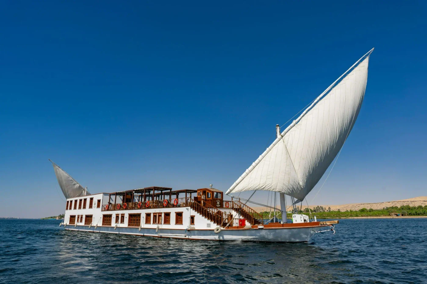 Malouka: crucero dahabiya por el Nilo
