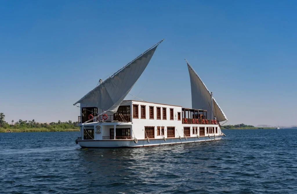 Abundance: crucero dahabiya por el Nilo