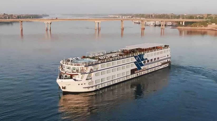 Radamis II: crucero por el Nilo