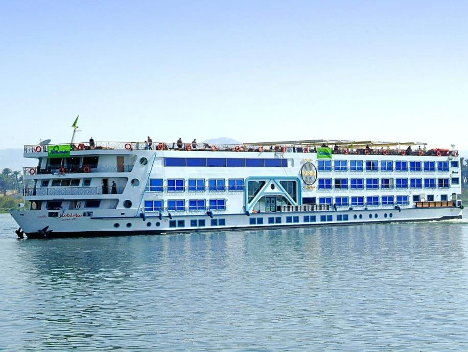 Royal Esadora: crucero por el Nilo