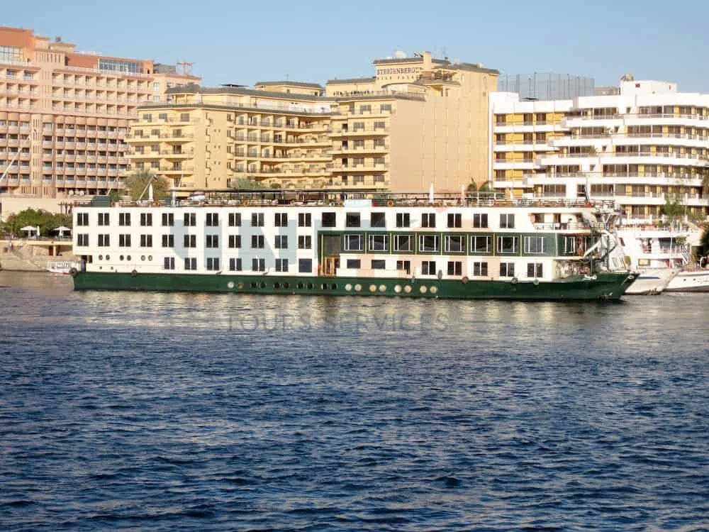 MS Zeina: crucero por el Nilo