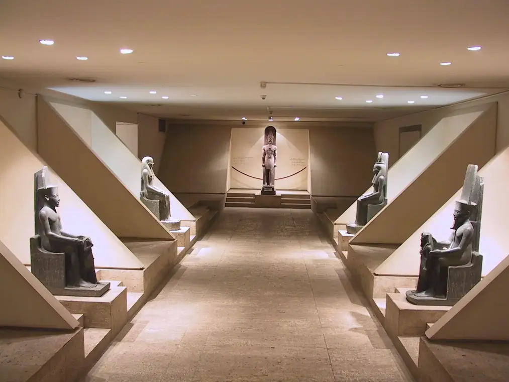Museo de Luxor y Museo de la Momificación