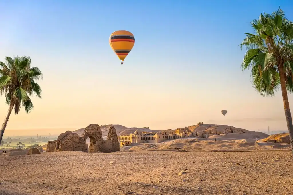 Ultimate Luxor sunrise Hot Air Balloon Experience