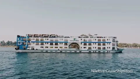 Esmeralda: crucero por el Nilo